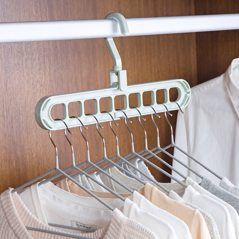 9-hole Clothes Hanger