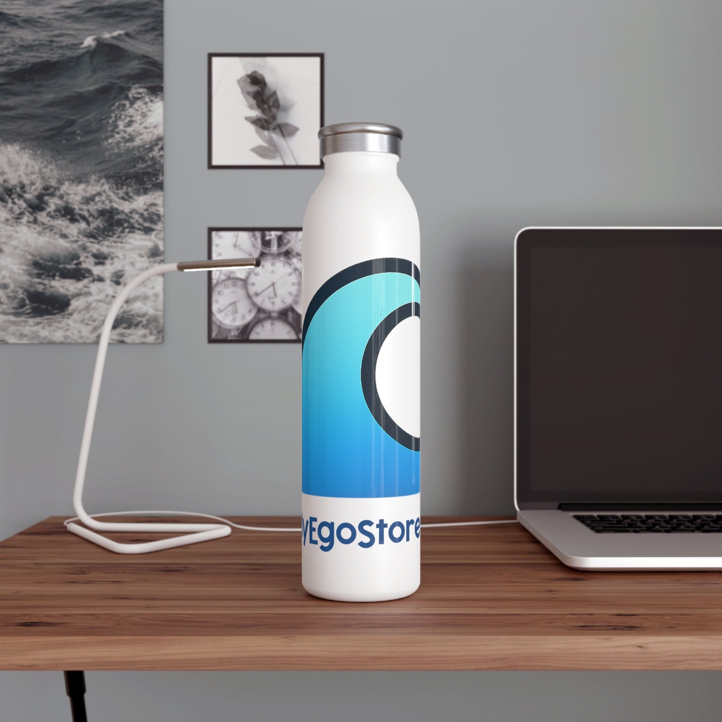Sleek Water Bottle - Stylish Hydration for Fitness & Everyday Use, Eco-Friendly Drinkware