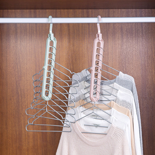 9-hole Clothes Hanger