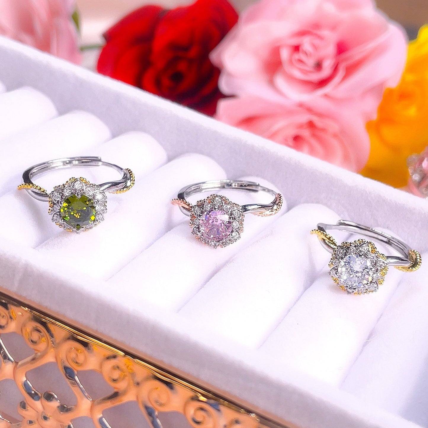 Rosario Romance Ring - Classic
